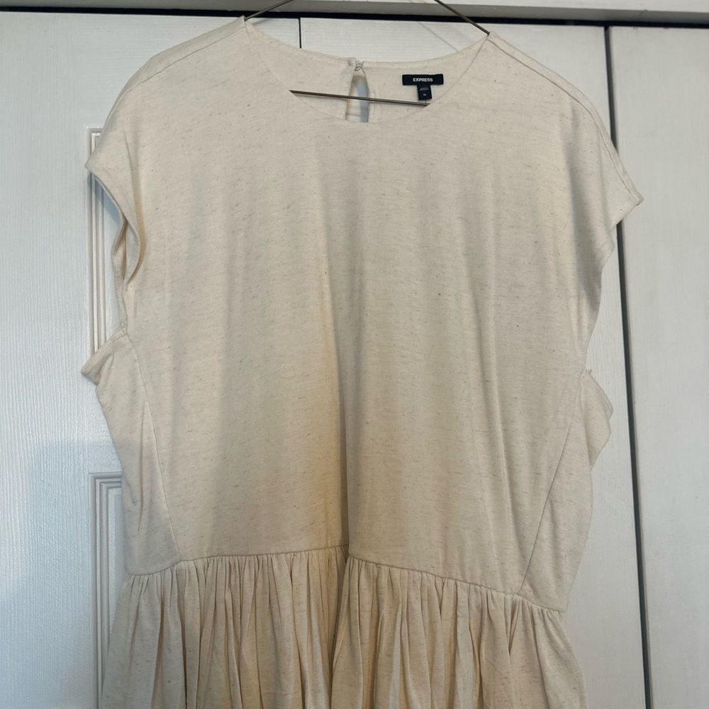Express NWT X-Large Oatmeal Colored Peplum Top